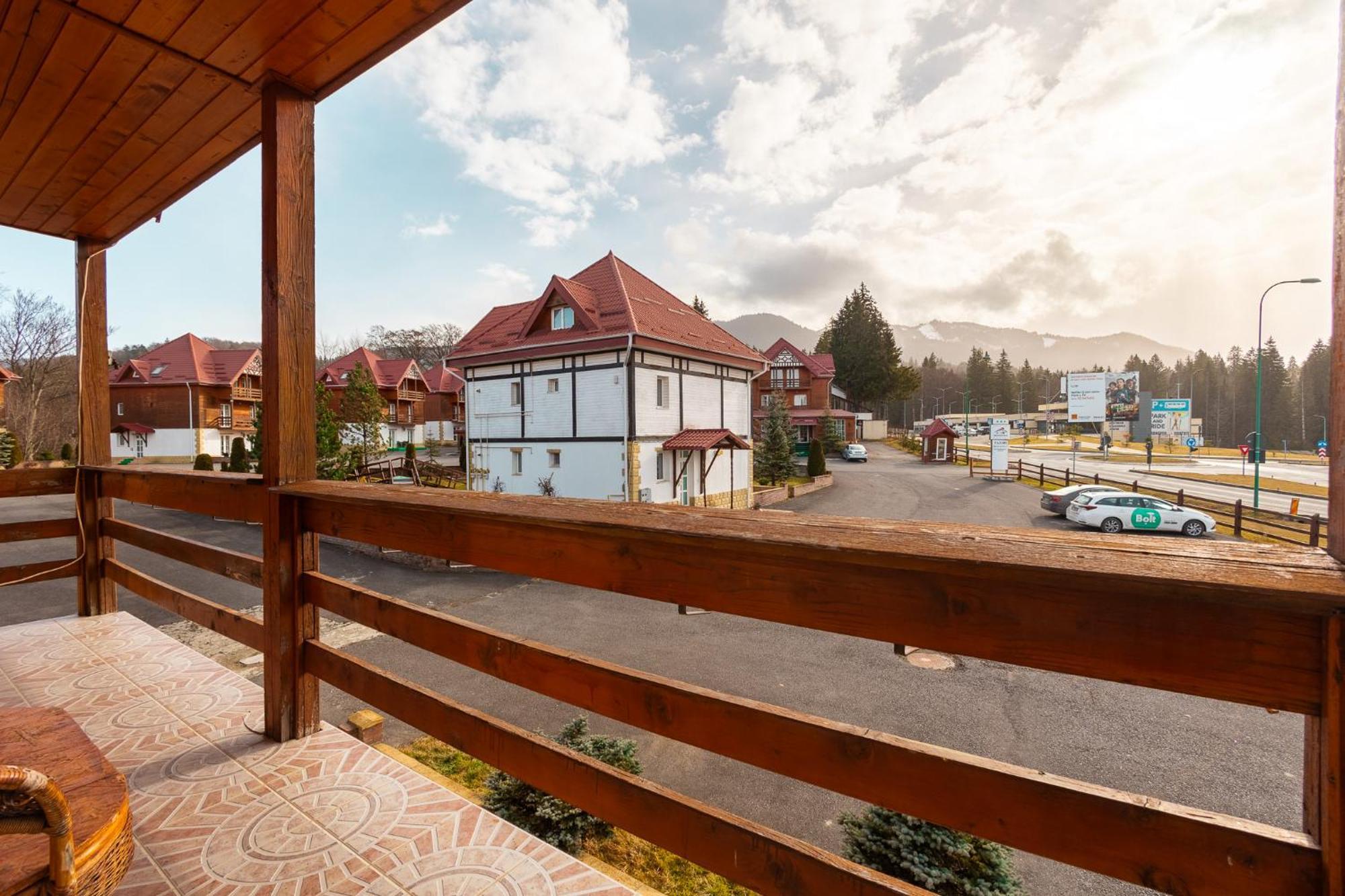 Monterai Resort Brassópojána Kültér fotó