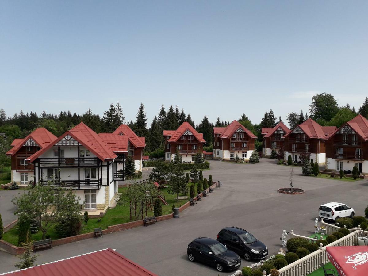 Monterai Resort Brassópojána Kültér fotó